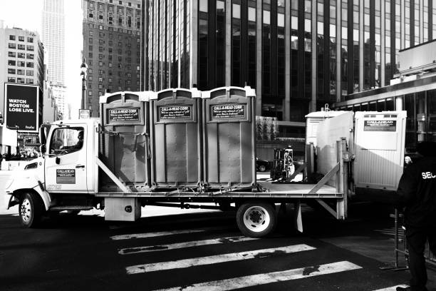 Best Emergency porta potty rental  in Key Biscayne, FL